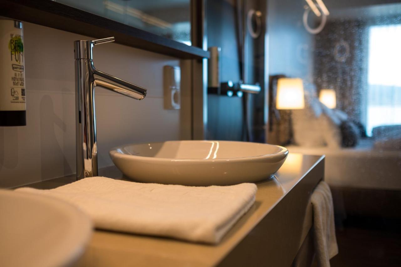 Rebhan'S Business Und Wellness Hotel Neukenroth Kültér fotó