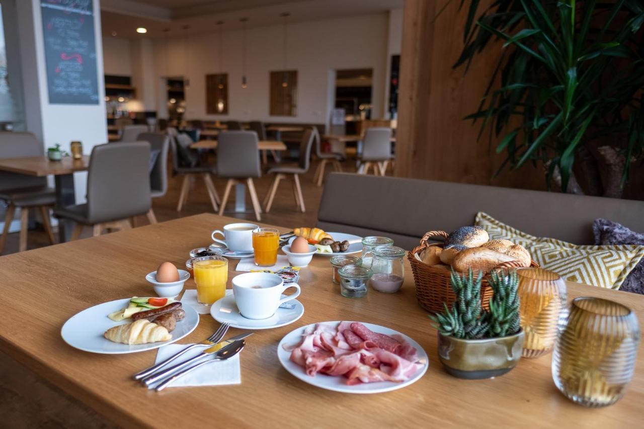 Rebhan'S Business Und Wellness Hotel Neukenroth Kültér fotó